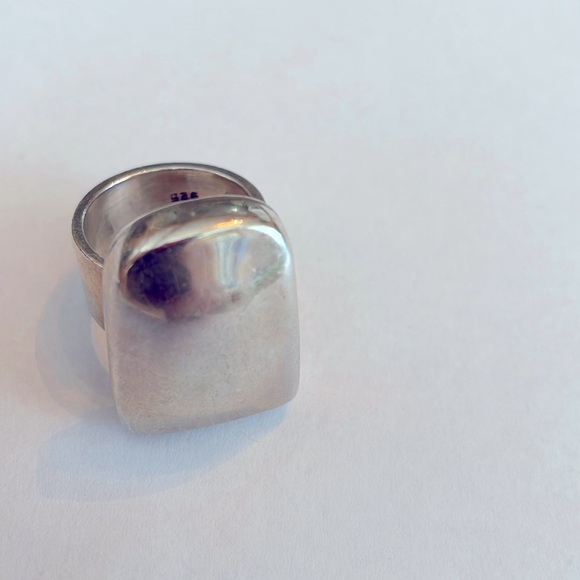 Sterling Silver Ring - Picture 1 of 9